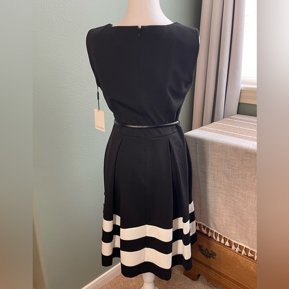 NWT Calvin Klein Black and White Fit and Flare Dress Sz 6 - Picture 3 of 13